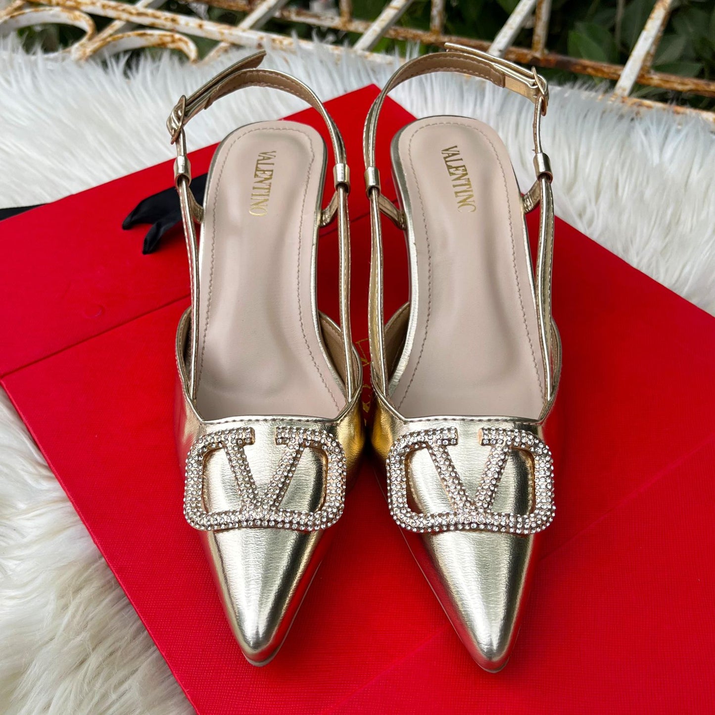VALENTINO Heels With Brand box