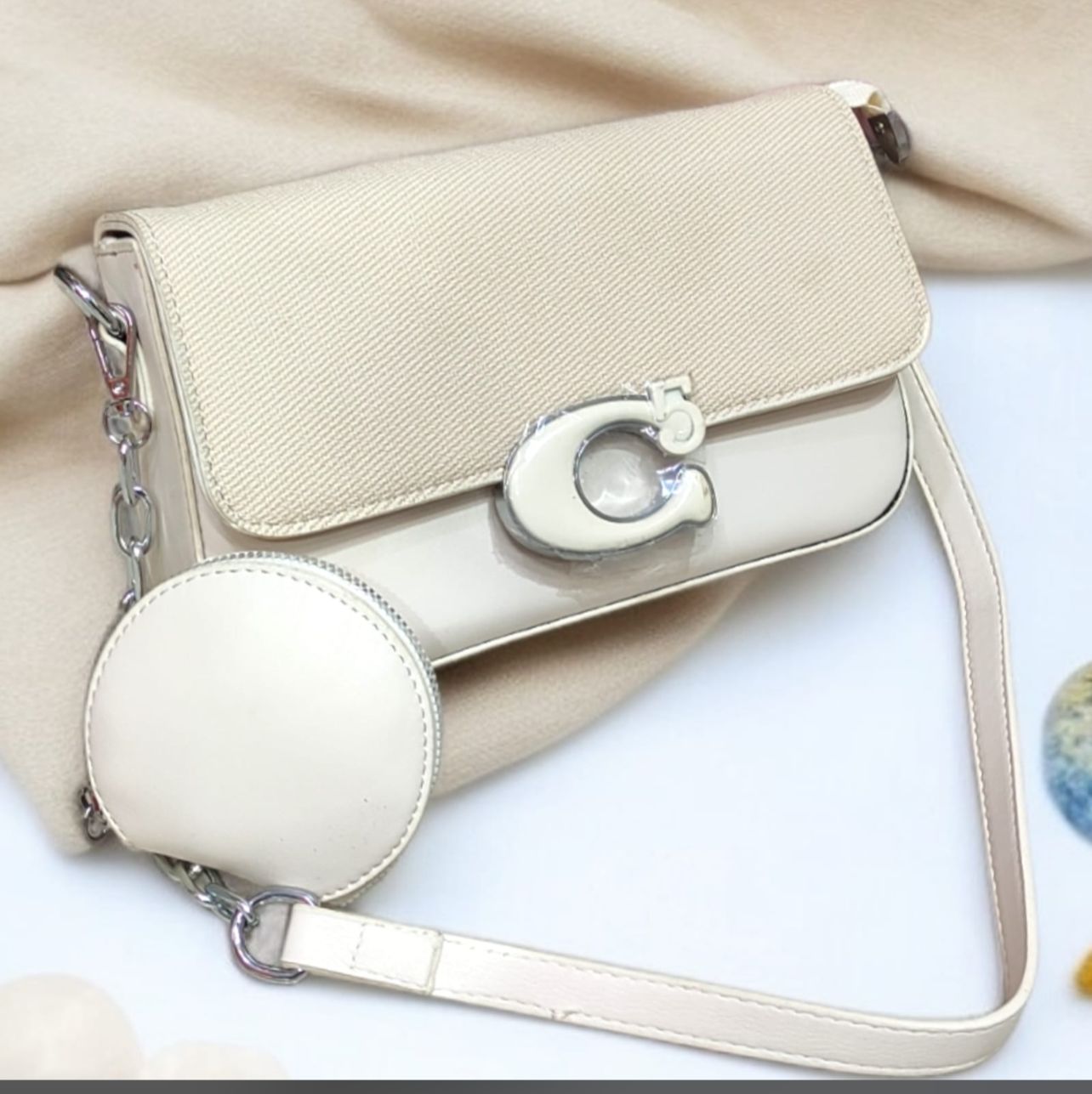 Cross Body Bag With keychain Pocket