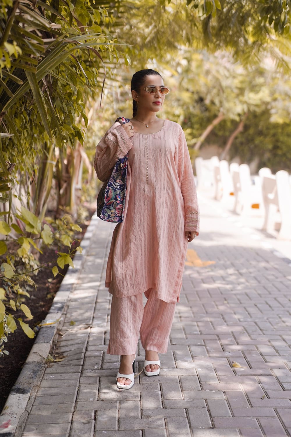 Ayaameer Noor-e-Gulabi Stitched 2-Piece Suit