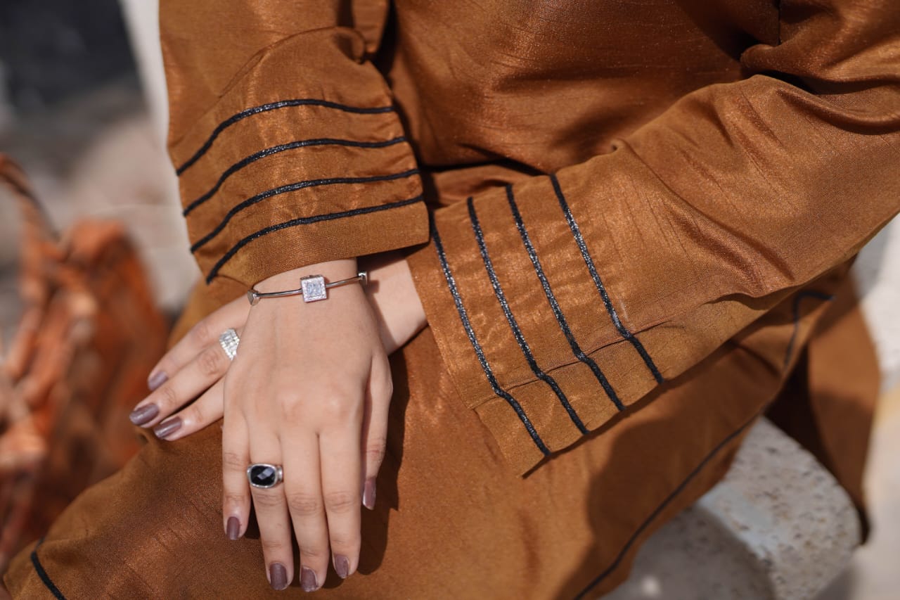 Ayaameer Stitched 2-Piece Suit Rich Brown