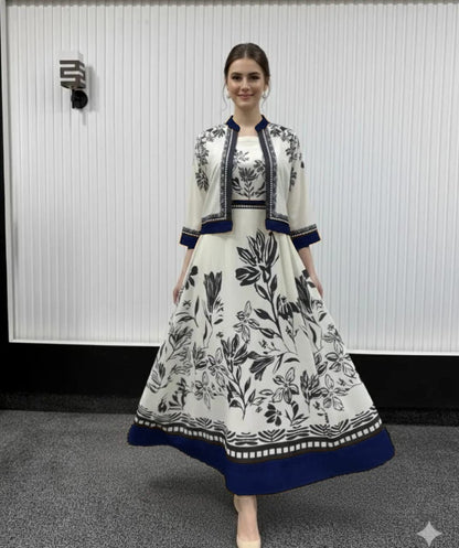 *Ayaameerofficial*
Most viral lulu print now in Koti maxi style
2pcs 
Size measurements 
Chest size 19,20,21,22
Koti length 17,18,19
Koti stuff crepe silk
Maxi length 50,52
Maxi ghair 120
Maxi stuff crepe silk
Small, Medium, Large,XL