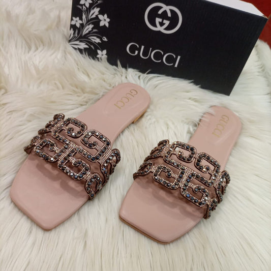 GUCCI Supreme Quality Fancy Flat Sleeper With Brand Box