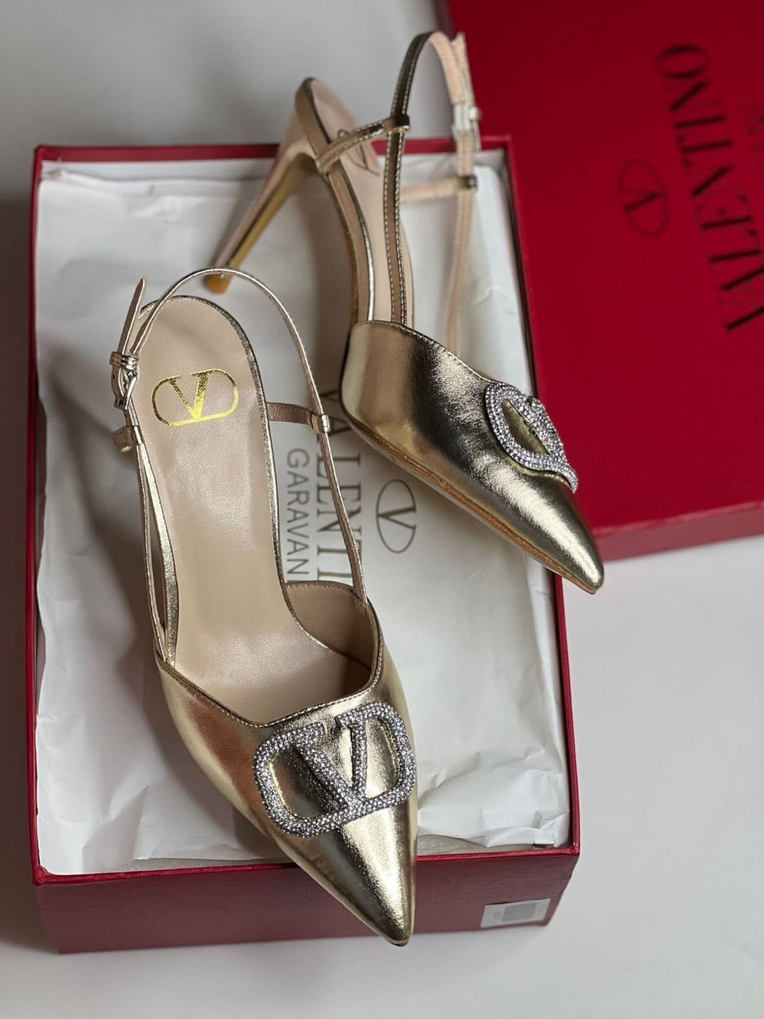 VALENTINO Heels With Brand box