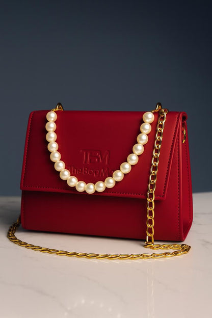 The Bag Mode (TBM) Elegant Black Leather Handbag with Pearl and Gold Chain Accents