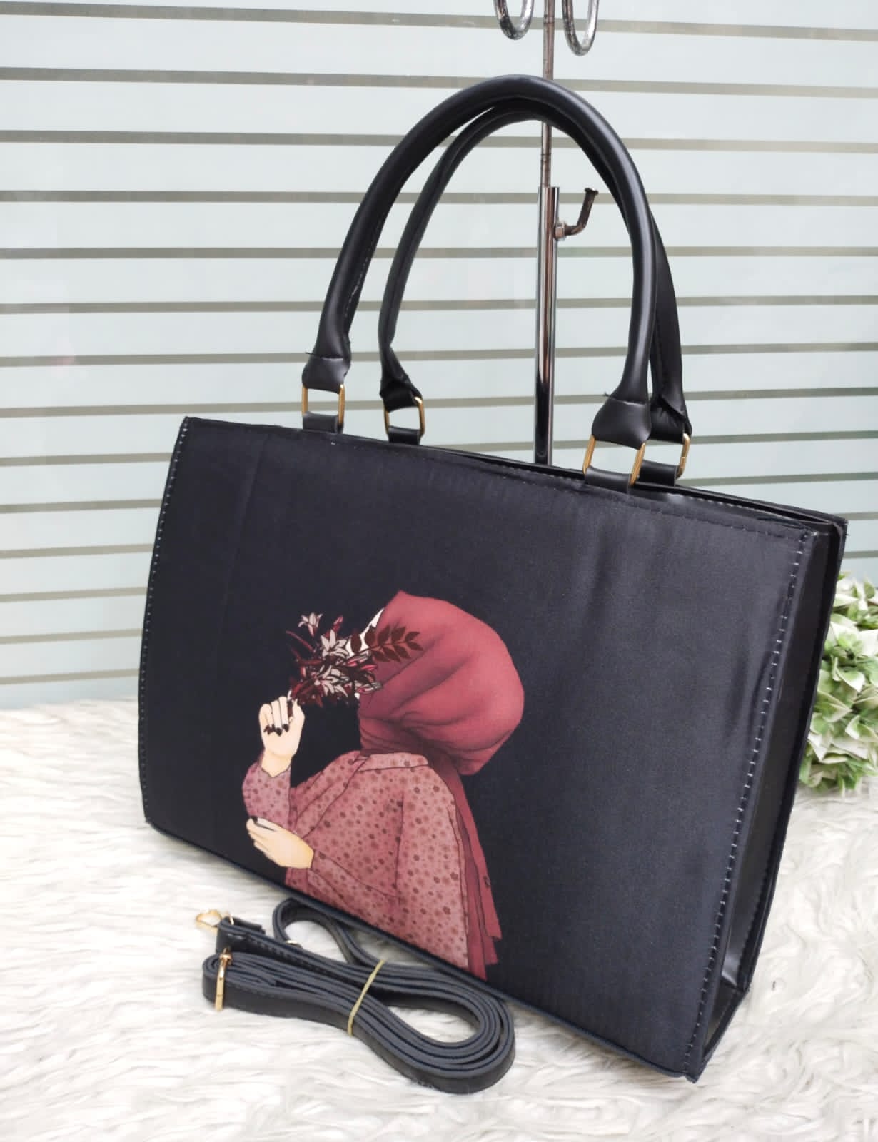 Ayaameer Printed Handbags