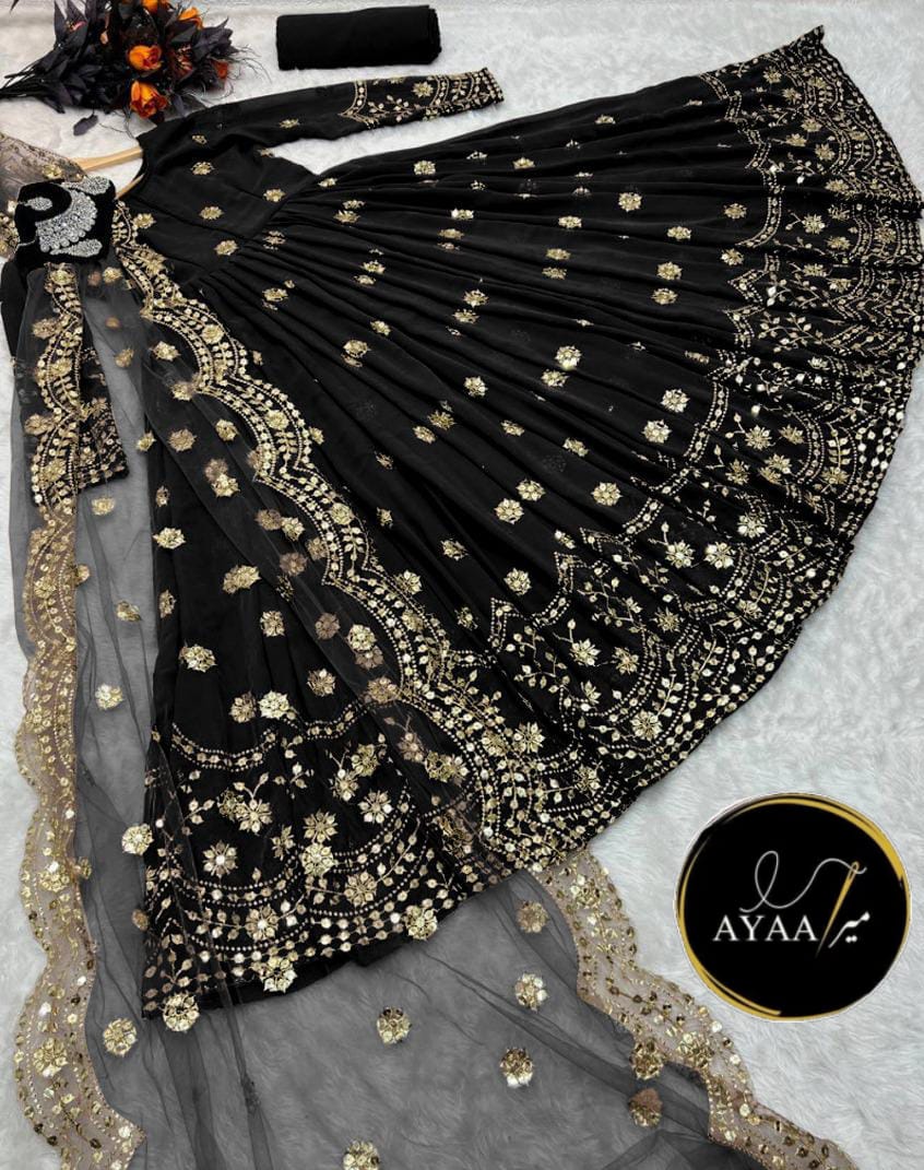 Border Ring Polka Embroidery Maxi