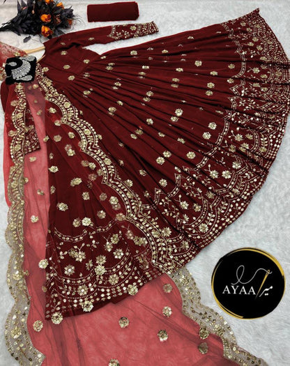 Border Ring Polka Embroidery Maxi